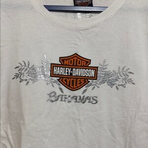 Woman’s Harley-Davidson Bahamas White & Silver Graphic Shirt Sleeve T Shirt, XXL